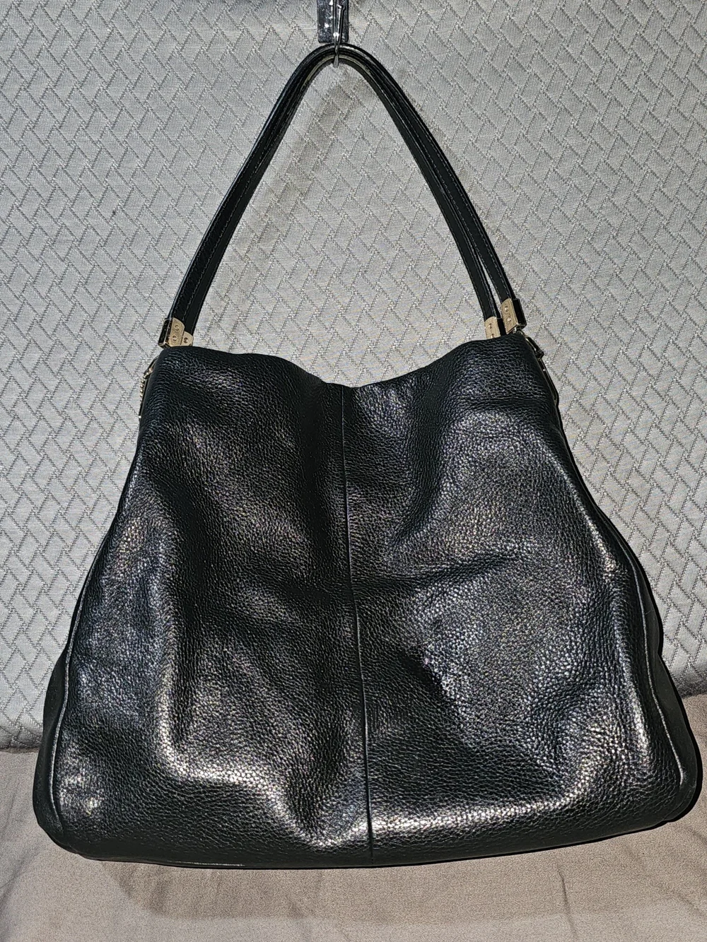 Authentic Coach Black Pebble Leather Shoulder Bag with Gold Hardware